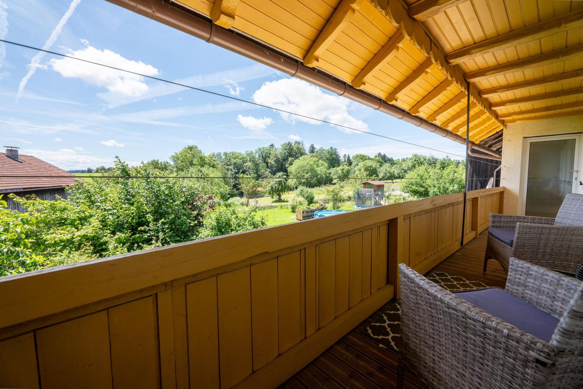 Appartamento Berghof-Glueck Kaufbeuren Esterno foto